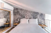 Luxury Seaview Rooftop by The First - Parvekkeita