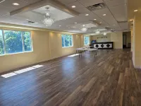 La Quinta Inn by Wyndham West Long Branch/NJ Shore Area - parking