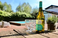 Wohnung in Dargun, Mecklenburg Mit Schwimmbad - Pools
