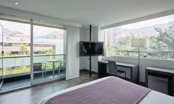 Hotel bh El Poblado