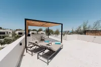 Johari Beach Resort - 2-Star