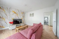 Cosy Hartlepool Home, Sleeps 5, Pet Friendly, Wifi - 2-Star
