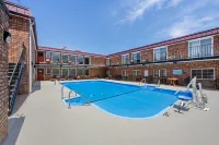 Quality Inn & Suites Lincoln South - موقف سيارات