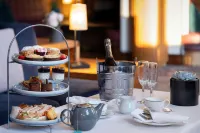 Delta Hotels Tudor Park Country Club - breakfast