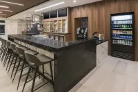 Courtyard Burlington - bar