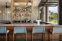 Hampton Inn & Suites by Hilton Maui North Shore - bar