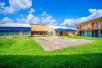 Economy Inn Livingston by OYO TX US 59 - Wifi