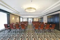 Homewood Suites by Hilton Cambridge-Waterloo, Ontario - Pools
