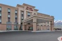 Hampton Inn and Suites Wells - Pet friendly