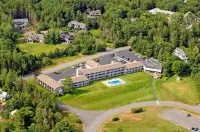 Kimball Terrace Inn - parking