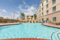 Hilton Garden Inn Midland - Swimmingpools