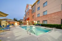 TownePlace Suites Dallas Lewisville - piscine
