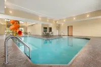 Hampton Inn Spearfish - Pools