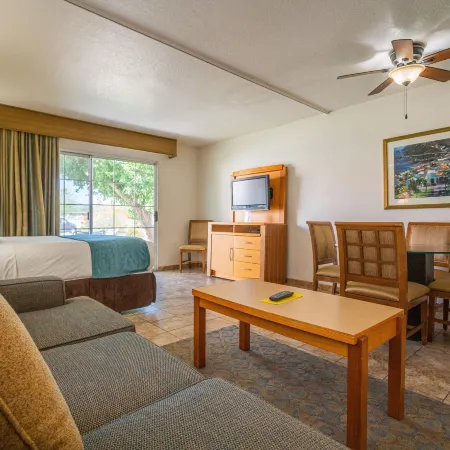 Desert Breezes Resort