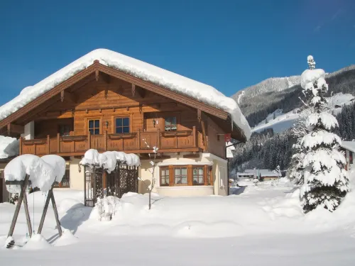 Cozy holiday apartment close to the slopes - WiFi