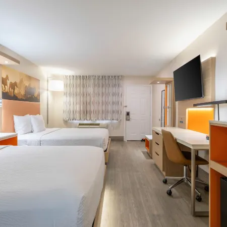 Days Inn by Wyndham Granbury