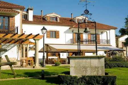 Pazo do Río Отели в г. Кульередо