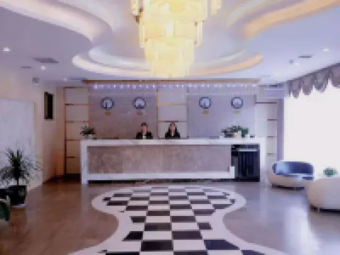 Danfeng Junlin World Theme Hotel Hotels in Danfeng