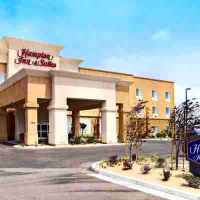 Hampton Inn & Suites Ridgecrest Hotel Exterior