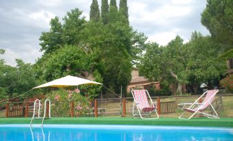 Silence and Relaxation for Families and Couples in the Countryside of Umbria