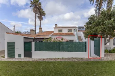 A14 - Cozy Torraltinha Apartment
