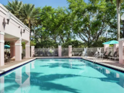 DoubleTree by Hilton Sunrise - Sawgrass Mills Hotels in Sunrise