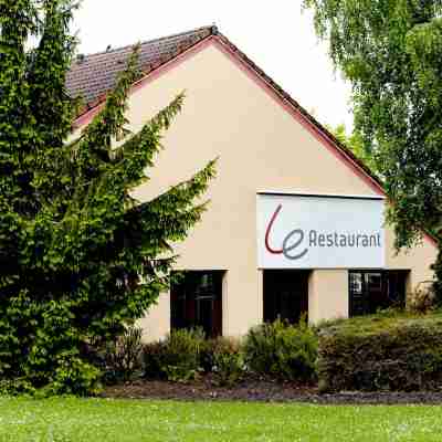 Hôtel Campanile Colmar Parc des Expositions Hotel Exterior