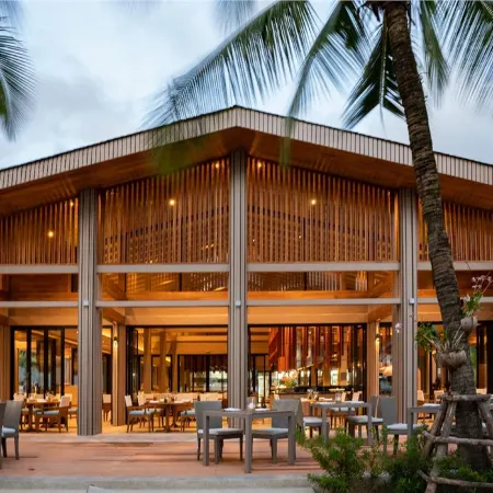La Flora Khao Lak Отели рядом с достопримечательностью «Коралловый мыс»