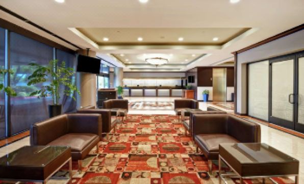 DoubleTree by Hilton Hotel Pleasanton at the Club