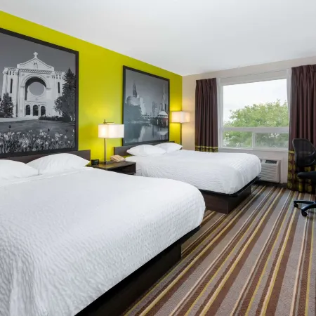 Super 8 by Wyndham Winnipeg East MB