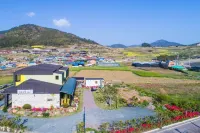 Wando Cheongsando Sun and Moon Pension - 家庭旅館