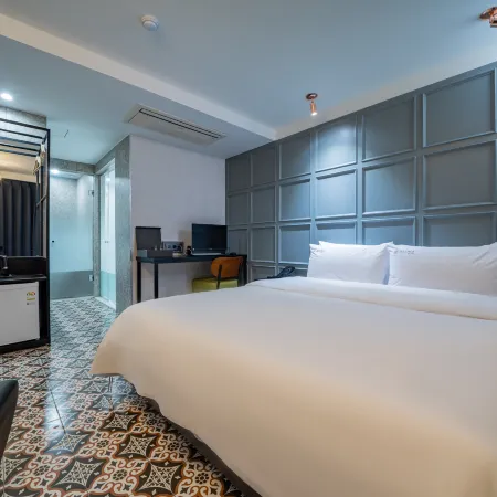 Incheon Aloha Hotel Отели рядом с достопримечательностью «Универмаг Allive»