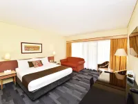 Mercure Alice Springs Resort Hotels in Элис Спрингс
