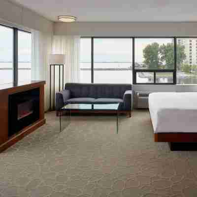 Delta Hotels Kingston Waterfront Rooms