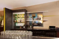 Holiday Inn Express AUGSBURG by IHG - Quầy Bar