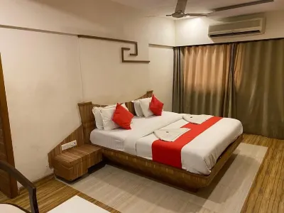 Hotel Praveen International Các khách sạn gần Ambreshwar Shiva Temple