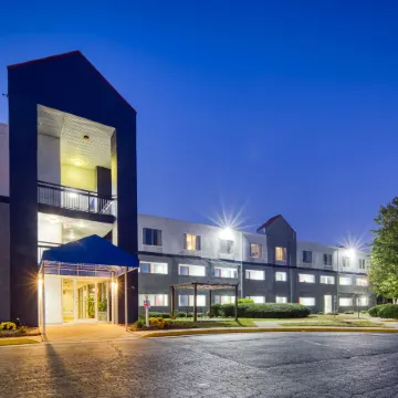 SureStay Plus Hotel by Best Western Durham Medical Center