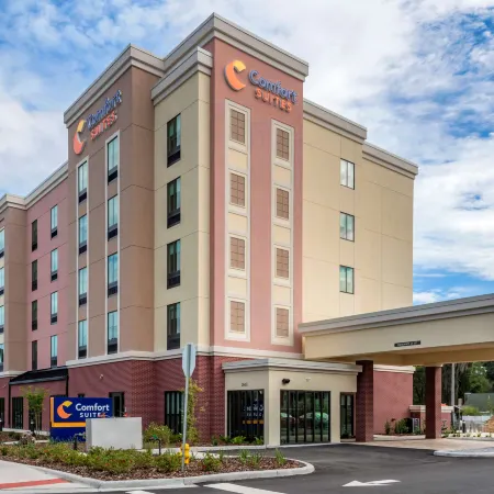 Comfort Suites Gainesville Near University
