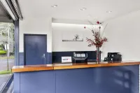 Botanical Hamilton Hotels in Hamilton