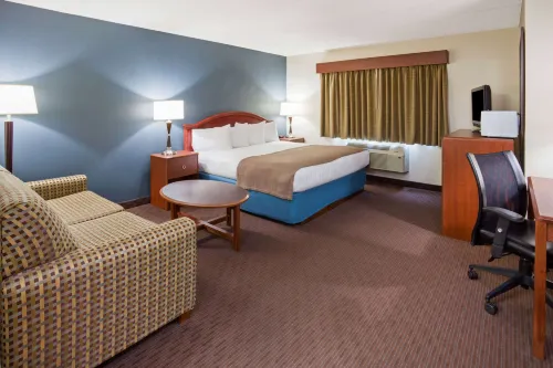 AmericInn by Wyndham Spencer Hotel di Spencer