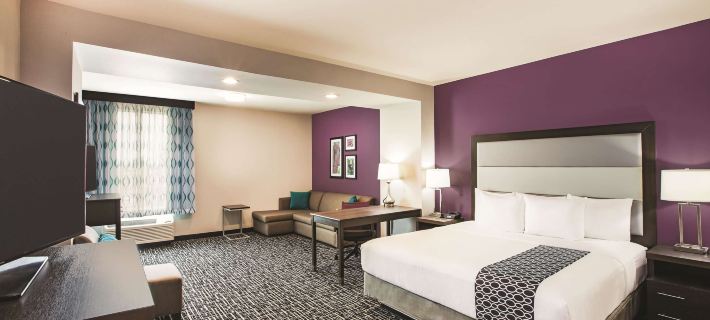 La Quinta Inn & Suites by Wyndham McAllen la Plaza Mall Hotels in Mcallen