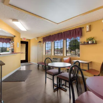 Rodeway Inn