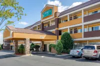 Motel 6 Charlotte, NC – Airport South Hotels in Charlotte