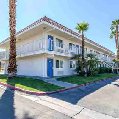 Motel 6 Rancho Mirage, CA - Palm Springs Hotel Exterior