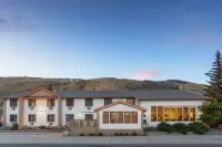 Super 8 by Wyndham Gardiner/Yellowstone Park Area Hotels in Gardiner