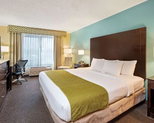 La Quinta Inn & Suites by Wyndham Boise Airport Hotels in Boise