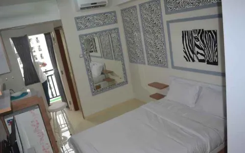Apartemen Green Lake View by Property Time