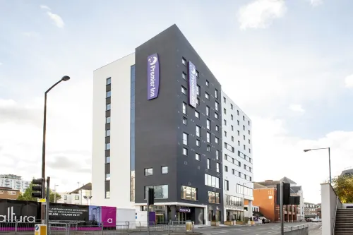 Premier Inn Woking Town Centre Hotels in Woking