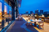 Holiday Inn NEIJIANG RIVERSIDE by IHG - Frühstück