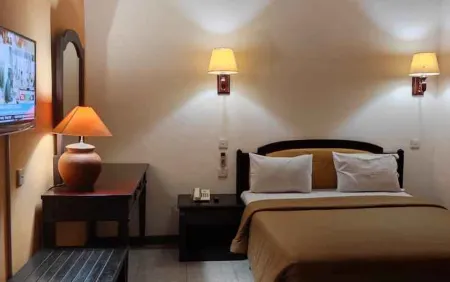 Hotel Zaitun Selaparang Отели в г. Pejanggik